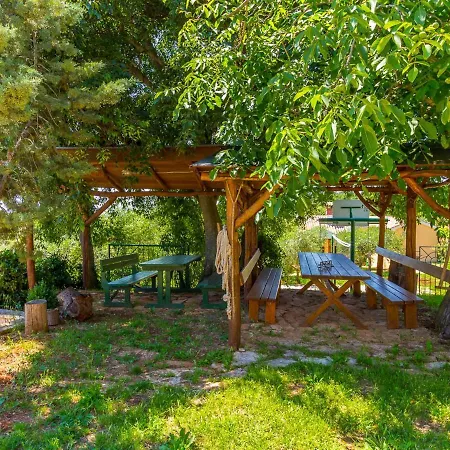 Charming In Pula With Swimming Pool * Valtura