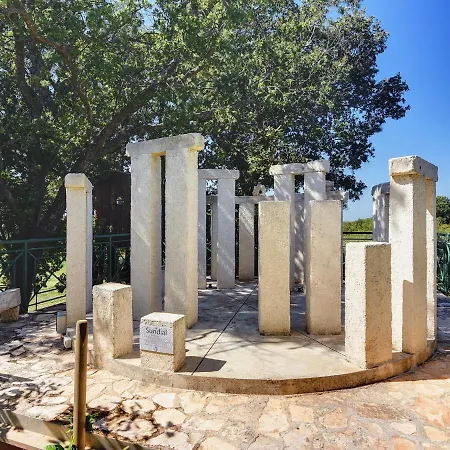 Appartement Charming In Pula With Swimming Pool Valtura